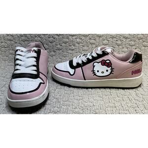 Hello Kitty Pink Leather Sneakers Womens US 8 Patent Leather Sanrio Auth Court